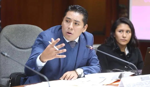 Defensa del procurador anticorrupción Engie Herrera Yactayo señaló que imputaciones están basadas en especulaciones. Foto. Congreso