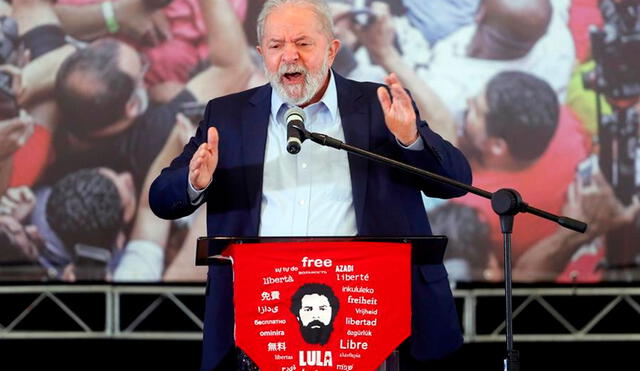 El expresidente Lula da Silva acudió este miércoles al Sindicato de Trabajadores Metalúrgicos de Sao Bernardo do Campo, en Sao Paulo (Brasil). Foto: Losandes