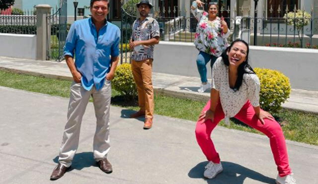 Magdyel Ugaz recuerda la serie Mil oficios con fotografía al lado de César Ritter, Lucho Cáceres y Mónica Torres, quienes ahora pertenecen al elenco de De vuelta al barrio. Foto: Instagram