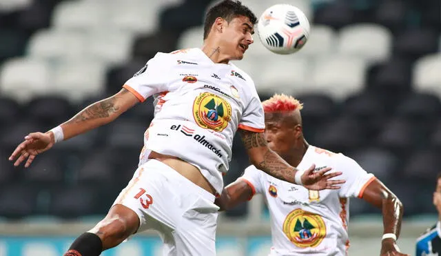 Ayacucho debe jugar este martes 16 la vuelta ante Gremio por la Fase 2 de la Copa Libertadores. Foto: EFE