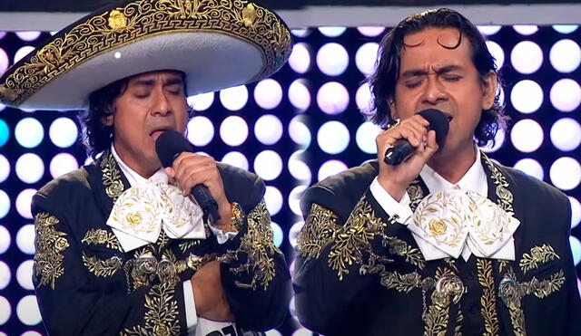 Daniel Ávila cantó el tema “Como quien pierde una estrella”. Foto: capturas Latina