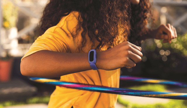 Fitbit Ace 3 ayudará a controlar el sueño de los niños para que desarrollen mejores hábitos. Foto: Fitbit.