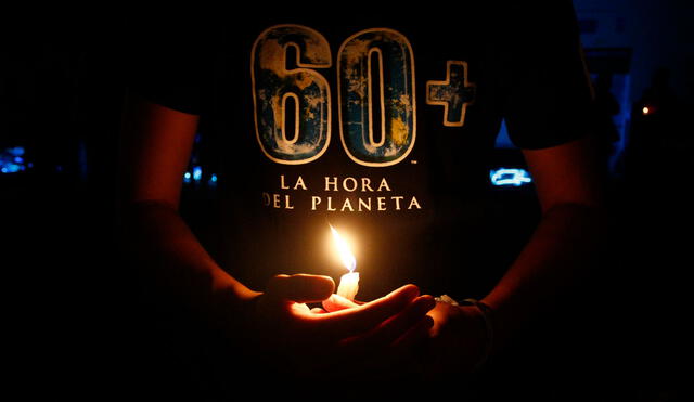 En la Hora del Planeta, los hogares y empresas apagan voluntariamente sus luces eléctricas. Foto: La República