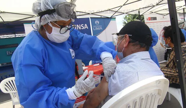 Vacunación de mayores de 80 años también avanza en La Libertad, Arequipa, San Martín y Loreto. Foto: La República