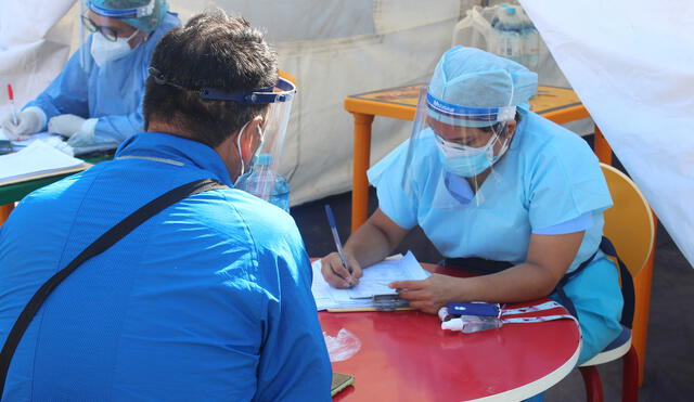 Los 50 trabajadores ediles pasaron por el descarte de coronavirus, donde 19 dieron positivo. Foto: Municipalidad de Puerto Eten