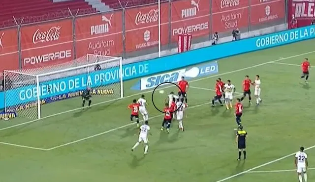 Carlos Zambrano emparejó el marcador 1-1 en el duelo entre Boca e Independiente. Foto: captura de ESPN