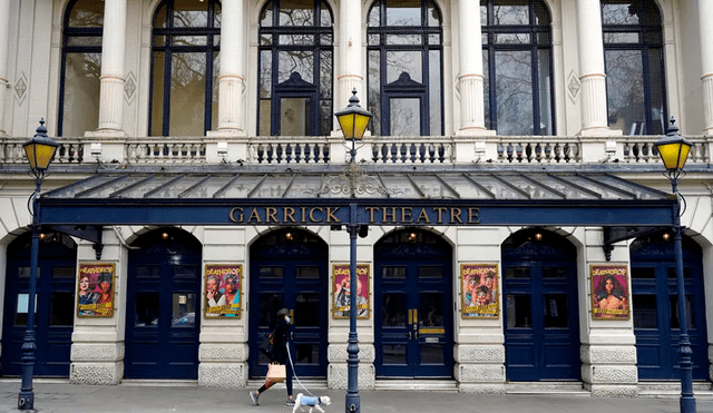 Entre los beneficiarios de la nueva ayuda destacan el museo nacional de fútbol de Manchester, el de Transportes en Londres, los cines independientes y el festival de Glastonbury. Foto: AFP