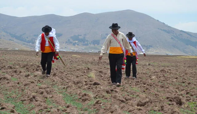 Junta Nacional de Usuarios de Riego del Perú reúne a candidatos en debate presidencial agrario. Foto: Difusión