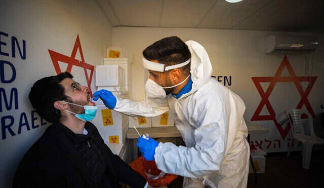 Un centro de pruebas de coronavirus en Israel. Foto: Flash90