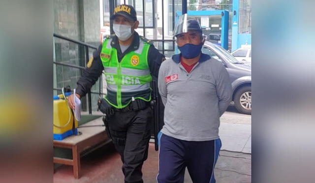 Hombres fueron trasladados a las dependencias policiales. Foto: PNP.