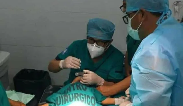 Médicos lograron salvarle la vida a la menor que ingirió una moneda que quedó atascada en su garganta. Foto: Andina