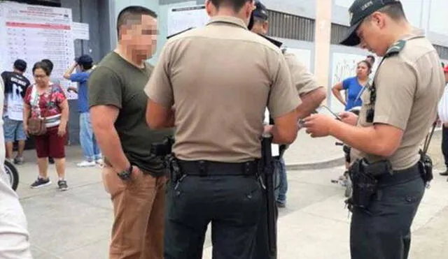 Los agentes trasladaron a los detenidos a las respectivas comisarías de la zona y luego al Juzgado. Foto: difusión