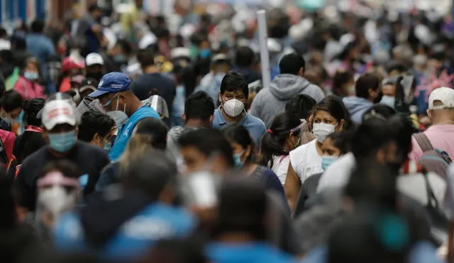 Desde que inició la pandemia, más de 10 millones de peruanos han pasado por pruebas de descarte de COVID-19. Foto: La República