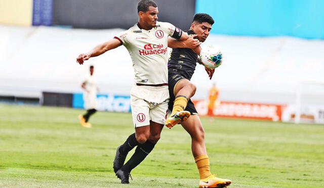 El último partido entre Universitario y UTC terminó con goleada para los cajamarquinos. Foto: FPF