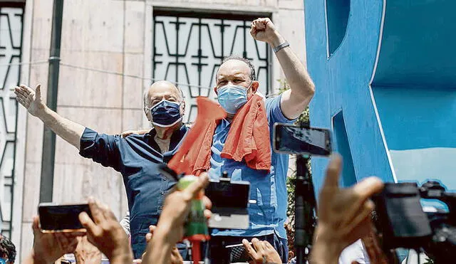 Divididos. De Soto y López Aliaga se enfrentaron por un mismo electorado. Foto: Aldair Mejía / La República