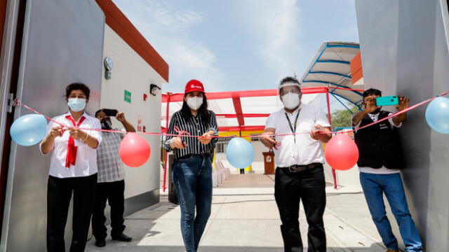 Amalia Moreno inauguró cuatro colegios en Lambayeque. Foto: ARCC.