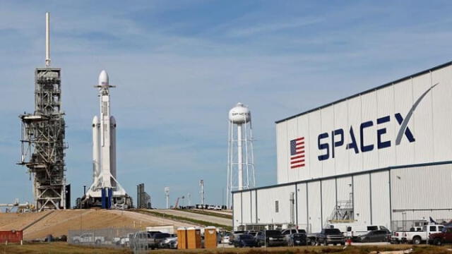 Para su oferta de aterrizaje en la Luna, SpaceX propuso su nave espacial reutilizable Starship, diseñada para transportar grandes tripulaciones. Foto: News Beezer