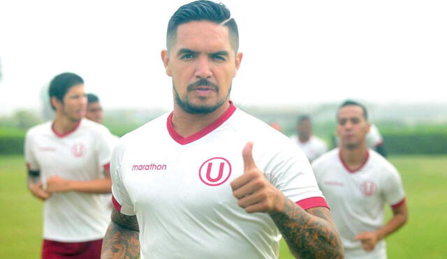 Juan Vargas volvió al fútbol peruano en 2017 para vestir la camiseta de Universitario. foto: 'U'.