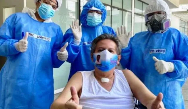 El doctor Bracamonte deberá terminar su rehabilitación antes de volver a trabajar. Foto: Andina