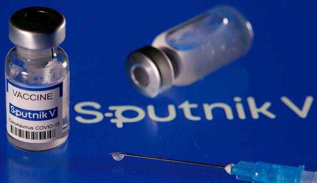 La compañía farmacéutica Richmond SACIF fabricó el primer lote de 21.000 dosis de la vacuna rusa Sputnik V. Foto: Reuters