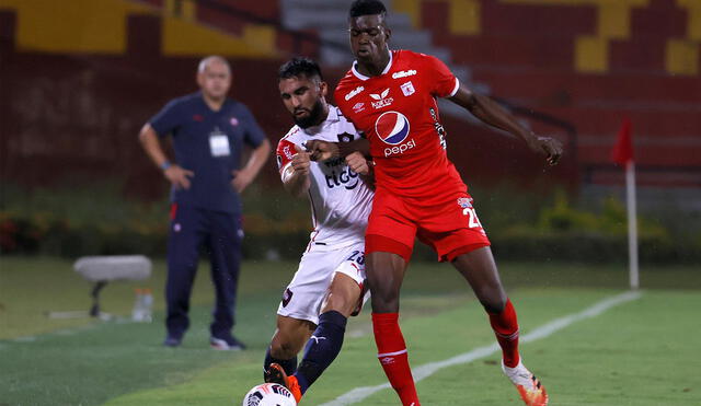 América de Cali y Cerro Porteño se ubican en el Grupo H de la Copa. Foto: EFE