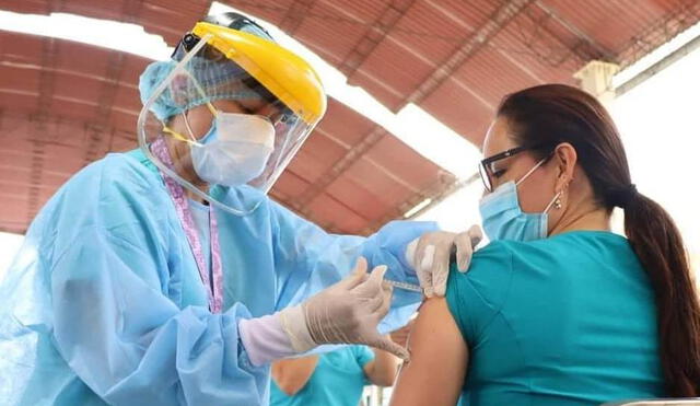 Son 1.931 enfermeros colegiados que aún no han recibido la vacuna. Foto: Prensa Gore