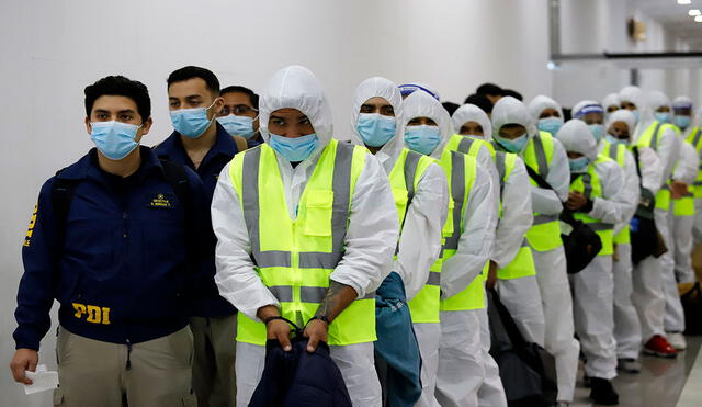 El domingo unas 55 personas de nacionalidad venezolana fueron expulsados de Chile. Foto: AFP