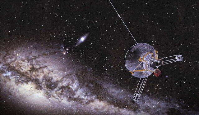 Representación artística de la sonda Pioneer 10, la primera que atravesó el cinturón de asteroides, delante del sistema solar. Foto: referencial/NASA/Don Davis