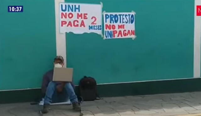 Docente asegura que casa de estudios superiores en Huancavelica le adeuda dos meses de salario. Foto: captura TV Perú