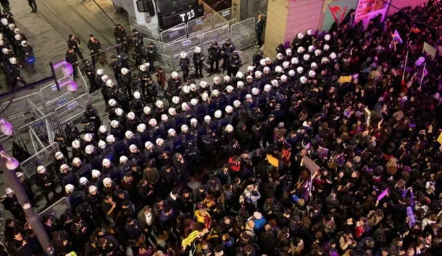 Las manifestaciones en Turquía de este 1 de mayo fueron reprimidas por las fuerzas del orden. Foto referencial: EFE
