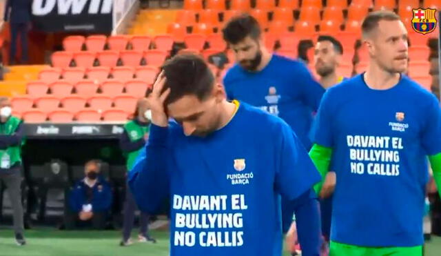 Messi y Ter Stegen, con el mensaje en contra del bullyng. Foto: Barca TV
