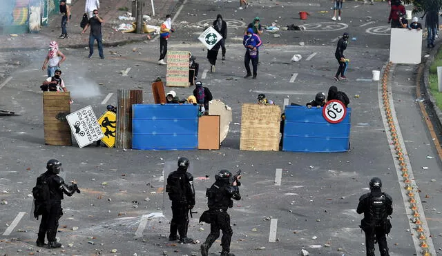 Ministro Diego Molano evitó pronunciarse sobre las 19 personas fallecidas producto de la represión policial. Foto: AFP