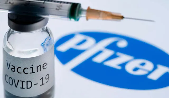 Presidente de Pfizer rechaza liberar las patentes de las vacunas contra el coronavirus COVID-19. Foto: AFP