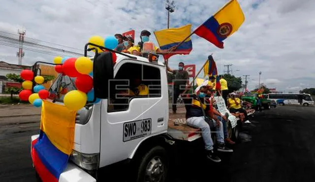 La Defensoría del Pueblo de Colombia habilitó 60 corredores humanitarios en 17 de los 32 departamentos del país. Foto: EFE