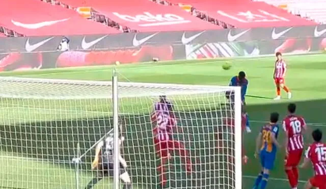 Dembélé falló el gol sobre el final del primer tiempo. Foto: DirecTV Sports
