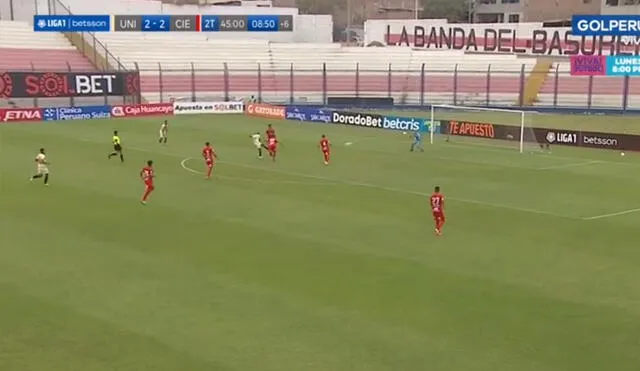'Chiquitín' fue la figura del partido con un doblete. Foto: captura de video/Gol Perú