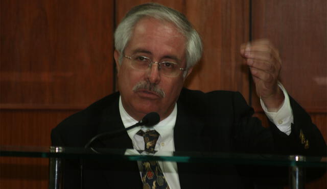 Gilberto Hume fue uno de los periodistas que recibió uno de los vladivideos. Foto: Poder Judicial