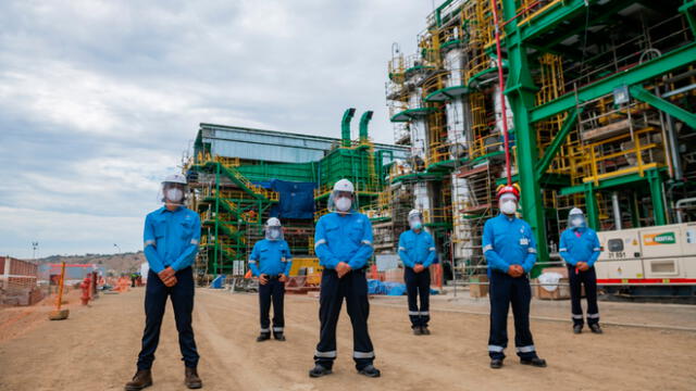 Funcionarios de Petroperú supervisaron obras de la nueva Refinería de Talara. Foto: difusión
