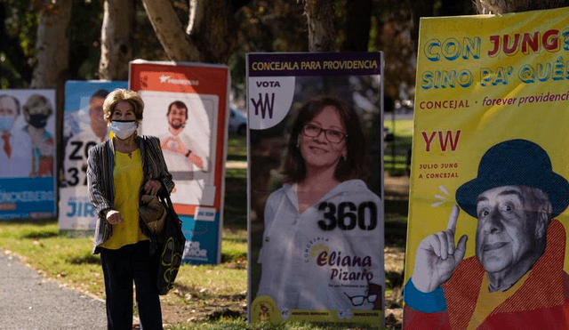 Un 42% de los chilenos aseveró que tiene completa seguridad de que sí votará en las próximas elecciones. Foto: AFP