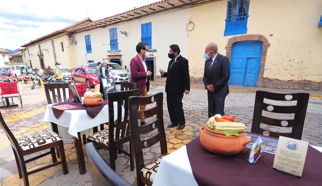 Terrazas de Cusco causaron la admiración del ministro José Luis Chicoma.