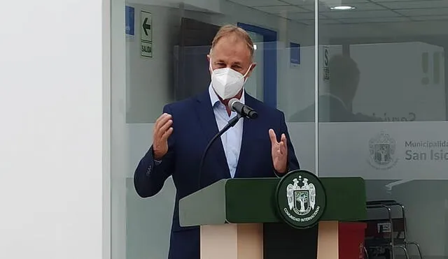 Muñoz estuvo presente en inauguración de planta de oxígeno en San Isidro. Foto: Joel Robles / URPI-LR