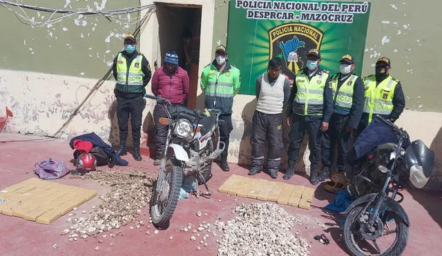 Ambos varones fueron detenidos por detectives antidrogas de Puno. Foto: PNP