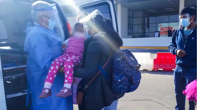 Pequeña fue trasladada al Hospital del Niño de Lima para iniciar un tratamiento. Foto: Hospital Hipólito Unanue.