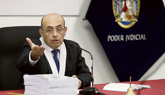 Decisión. Víctor Zúñiga defendió el fuero judicial y fiscal. Foto: Aldair Mejía/La República