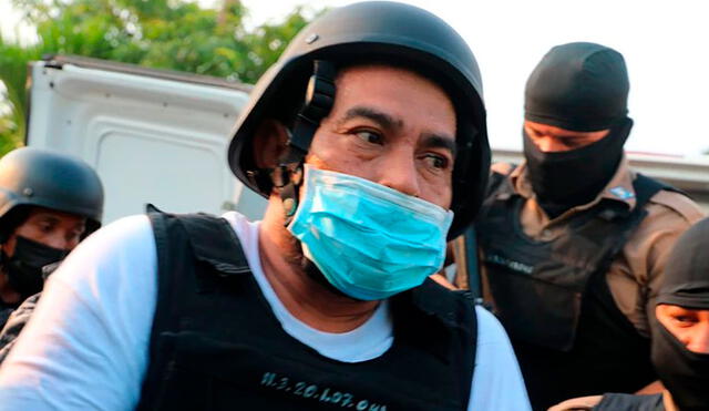 La Fiscalía y el Instituto de Medicina Legal de El Salvador extrajeron parte de los restos de 14 personas asesinadas por el expolicía para identificarlas. Foto: Infobae