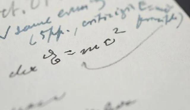 La ecuación E=mc2 cambió la física al demostrar que el tiempo no era absoluto y que la masa y la energía eran equivalentes. Foto: CBS