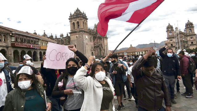 Tensión. En la Plaza Mayor se gestaron protestas antifujimoristas contra la candidata. Keiko pudo encabezar un mitin en Anta, fuera de Cusco ciudad.