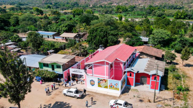 Inauguran reconstrucción de dos colegios en Morropón. Foto: ARCC