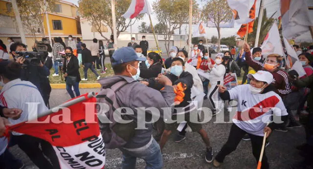 Arequipa. Conatos de bronca se registraron entre simpatizantes de Keiko Fujimori y sus opositores. Foto: Oswald Charca / La República