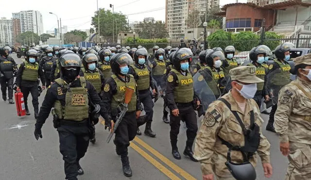 Un total de 106.650 policías resguardarán la jornada electoral a nivel nacional. Foto: Jessica Merino / URPI-LR